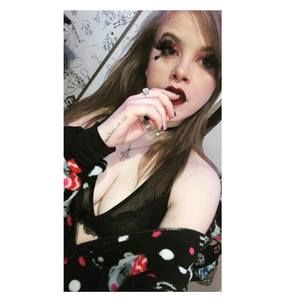 Meet your Posher, Kat